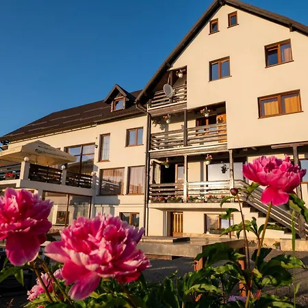 Tihuta Retreat Piatra Fantanele