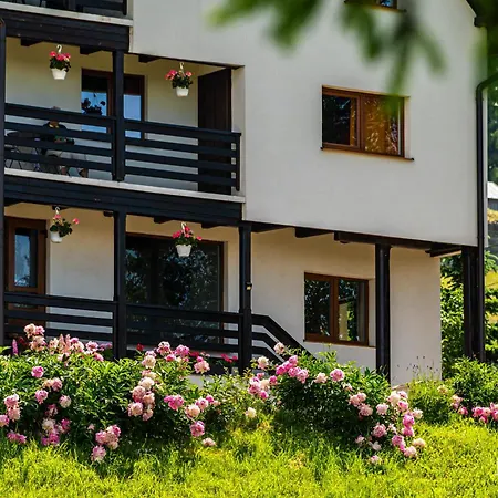 Tihuta Retreat * Piatra Fantanele